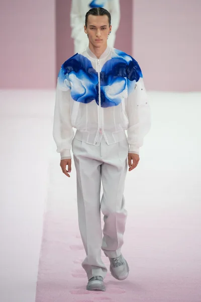 Look 6